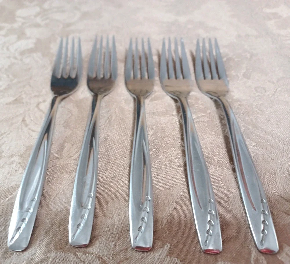 5 Rogers Cutlery Lawncrest International Stainless 7